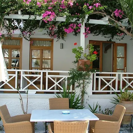 Matina Hotel 3*